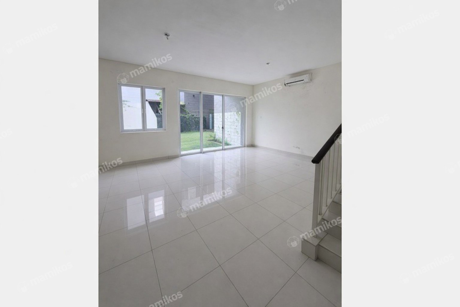 Rumah Sertifikat SHM 4 Kamar Tidur 3 Kamar Mandi Jakarta Garden City Jakarta Timur