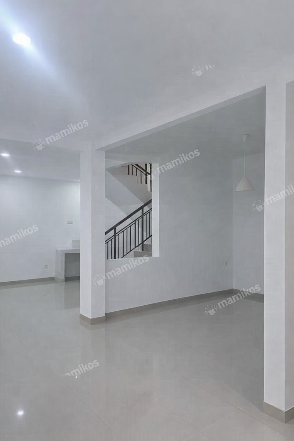 Rumah Sertifikat SHM 4 Kamar Tidur 3 Kamar Mandi Citra Garden Jakarta Barat - Photo 2