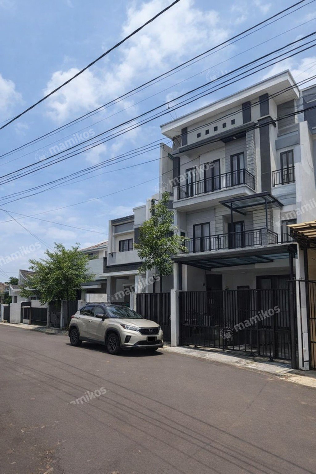 Rumah Sertifikat SHM 7 Kamar Tidur 7 Kamar Mandi Palmerah Jakarta Barat - Photo 2