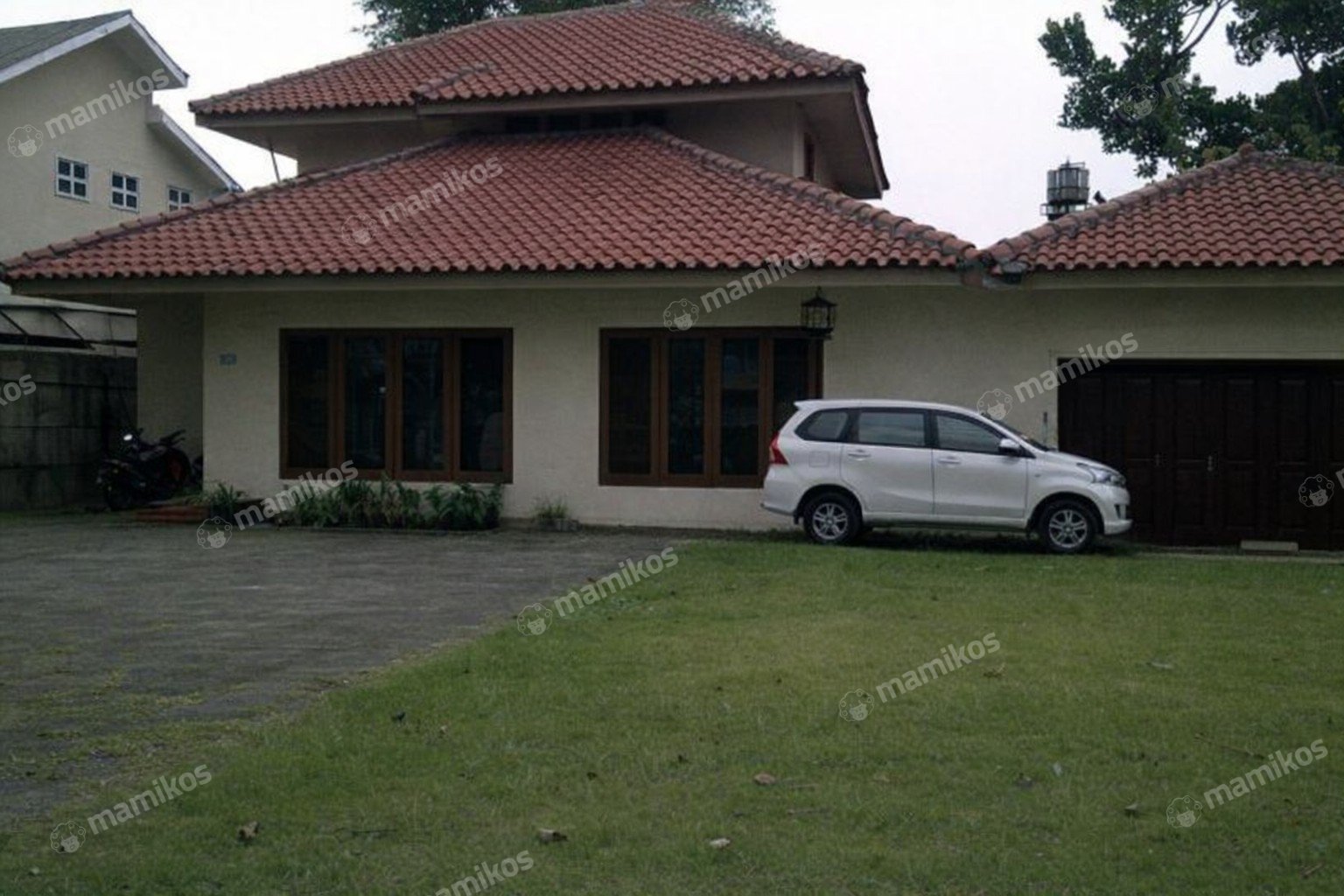 Rumah Sertifikat SHM 4 Kamar Tidur 3 Kamar Mandi Kebon Jeruk Jakarta Barat
