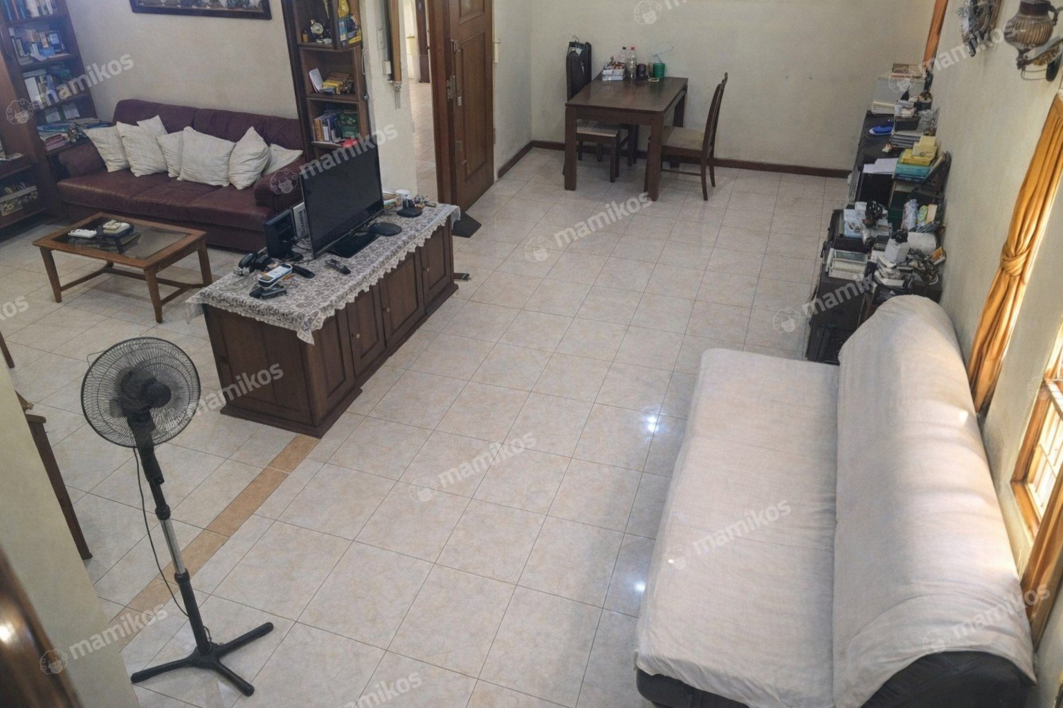 Rumah Sertifikat SHM 4 Kamar Tidur 3 Kamar Mandi Cipete Jakarta Selatan - Photo 3