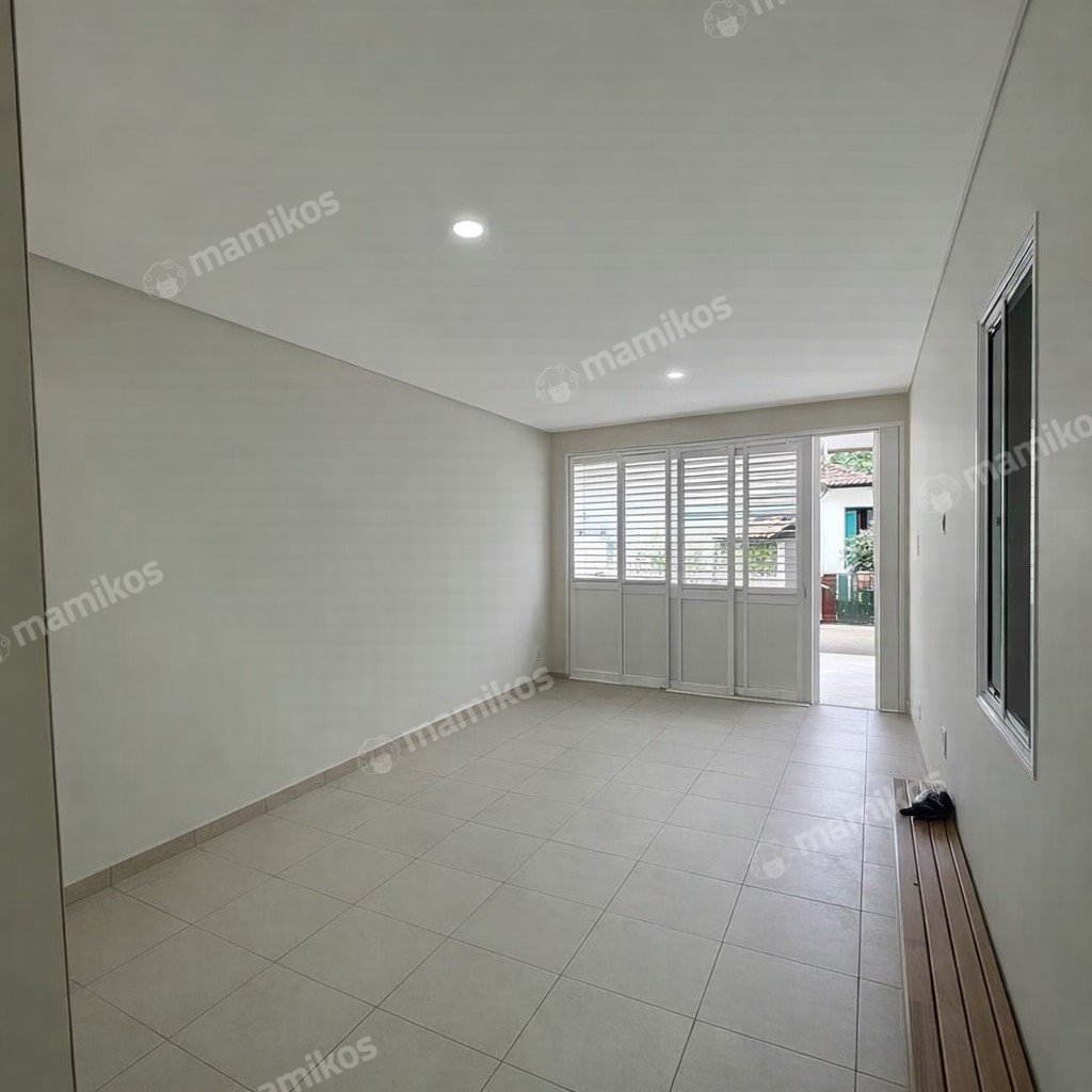 Rumah Sertifikat SHM 3 Kamar Tidur 3 Kamar Mandi Tomang Jakarta Barat - Photo 4
