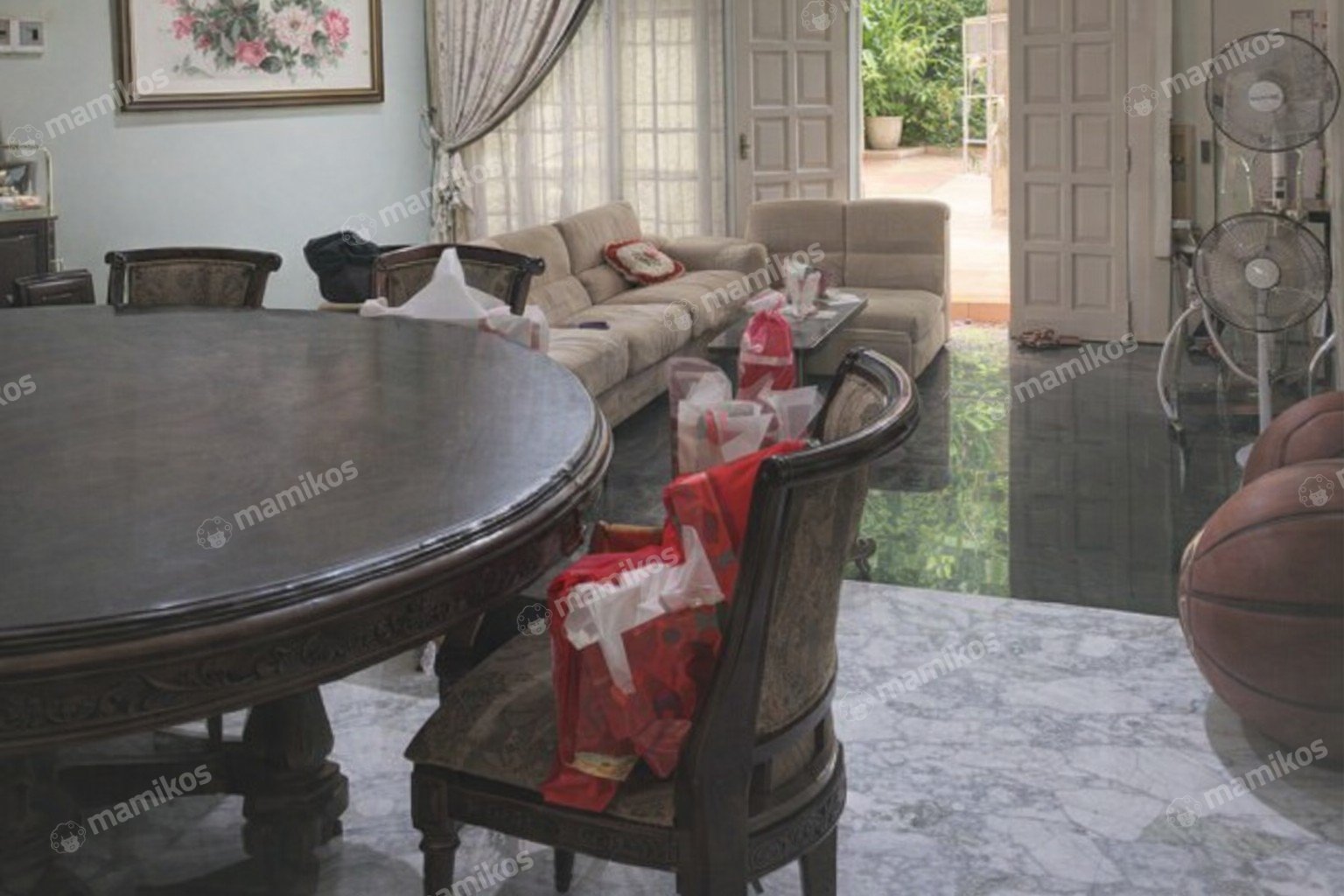Rumah Sertifikat SHM 5 Kamar Tidur 4 Kamar Mandi Penjaringan Jakarta Utara