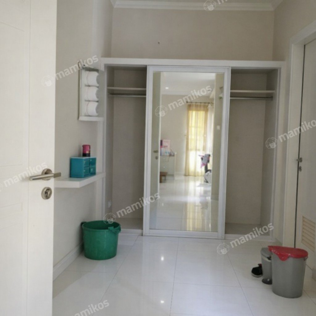 Rumah Sertifikat SHM 4 Kamar Tidur 4 Kamar Mandi Cengkareng Jakarta Barat - Photo 5