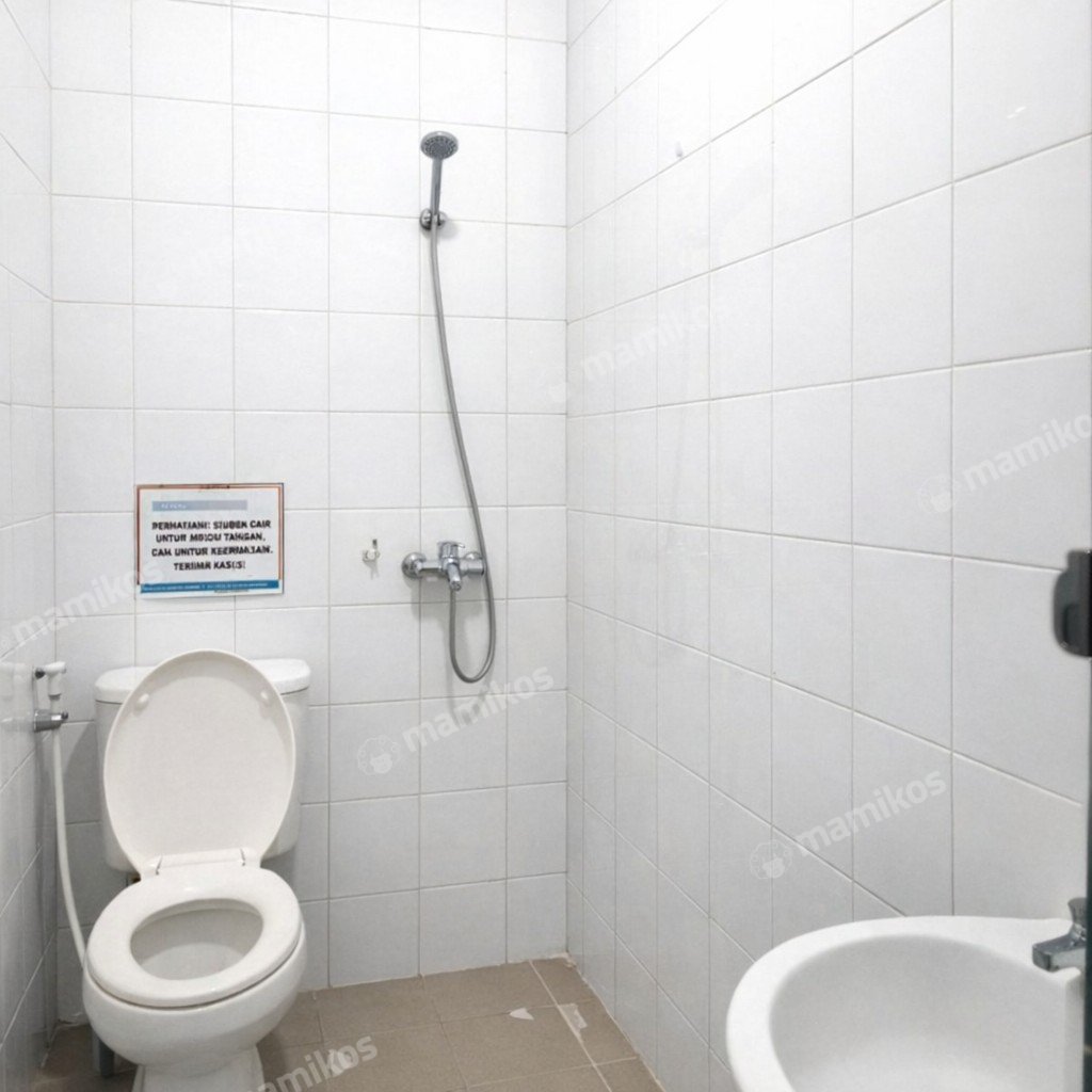 Rumah Sertifikat SHM 45 Kamar Tidur 9 Kamar Mandi Tanjung Duren Jakarta Barat - Photo 2