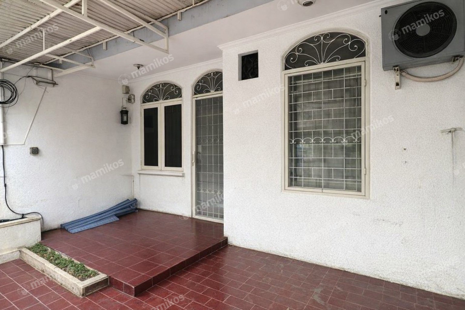 Rumah 4 Kamar Tidur 2 Kamar Mandi 1 Lantai Kelapa Gading Jakarta Utara