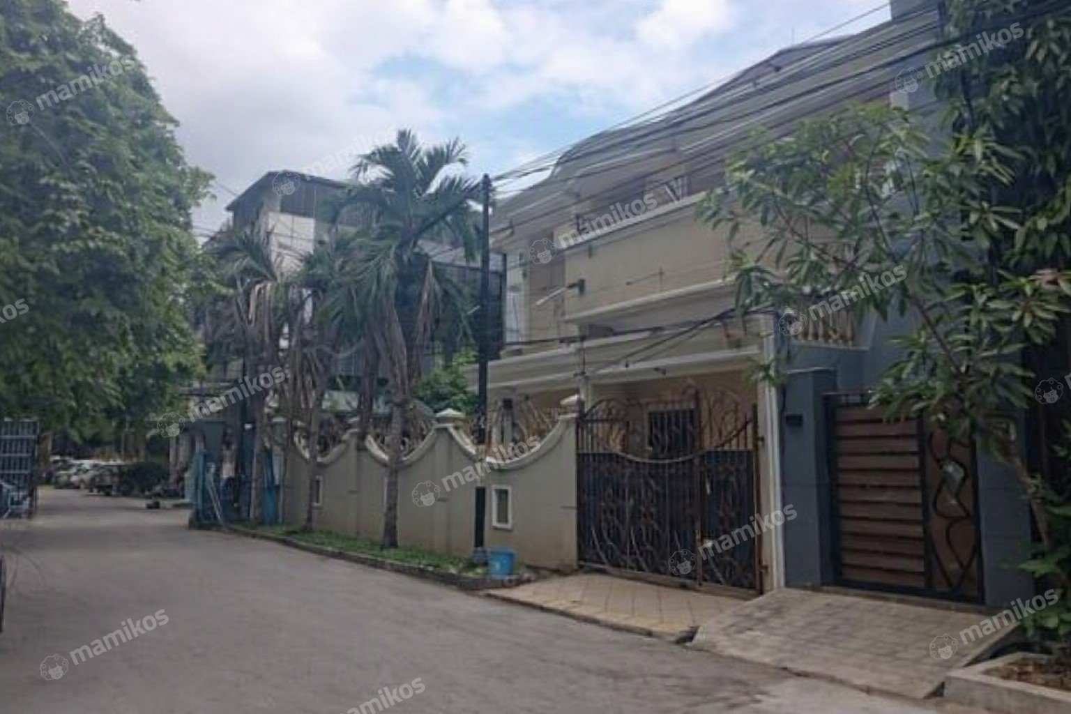 Rumah Sertifikat SHM 4 Kamar Tidur 3 Kamar Mandi Sunter Jakarta Utara - Photo 4