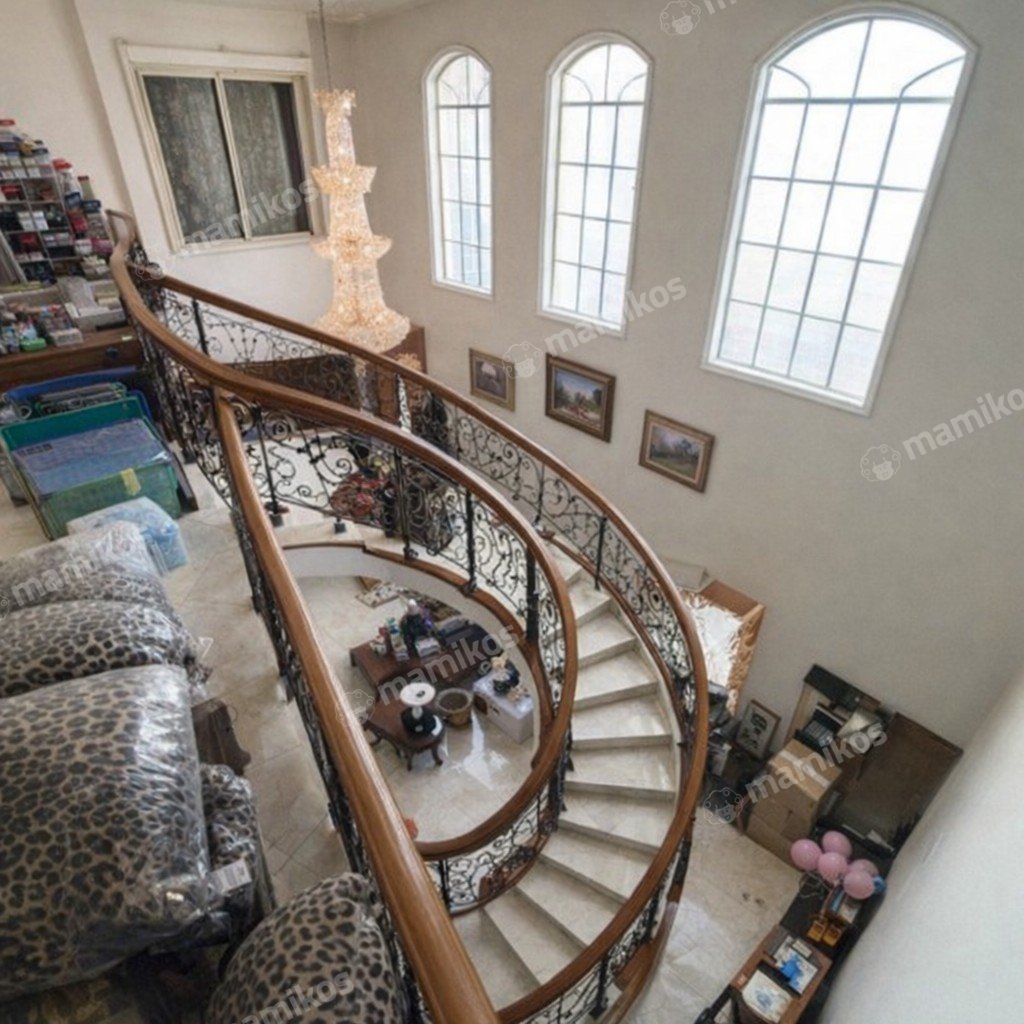 Rumah Sertifikat SHM 6 Kamar Tidur 5 Kamar Mandi Kuningan Jakarta Selatan - Photo 3