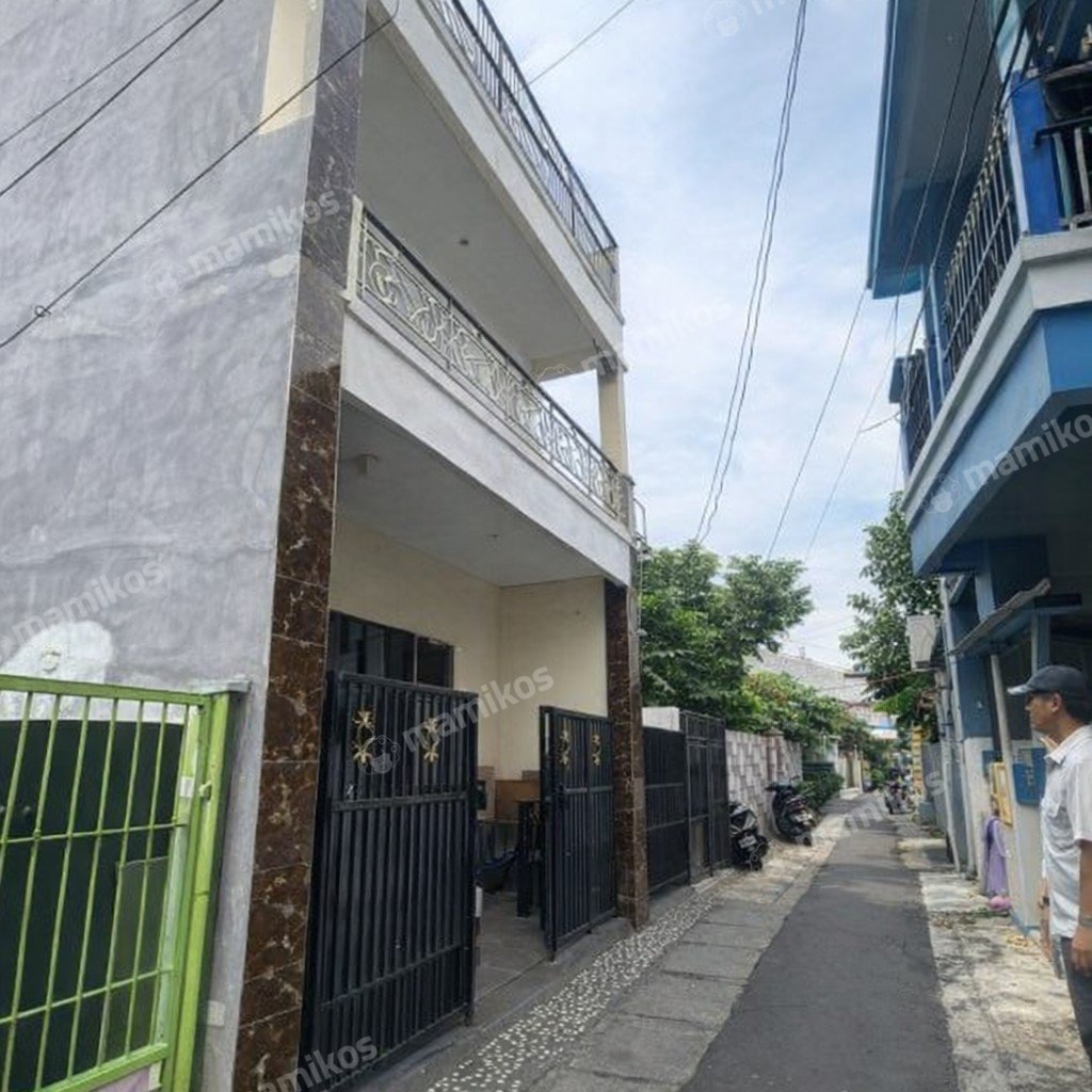 Rumah Sertifikat SHM 4 Kamar Tidur 4 Kamar Mandi Kebon Jeruk Jakarta Barat - Photo 2