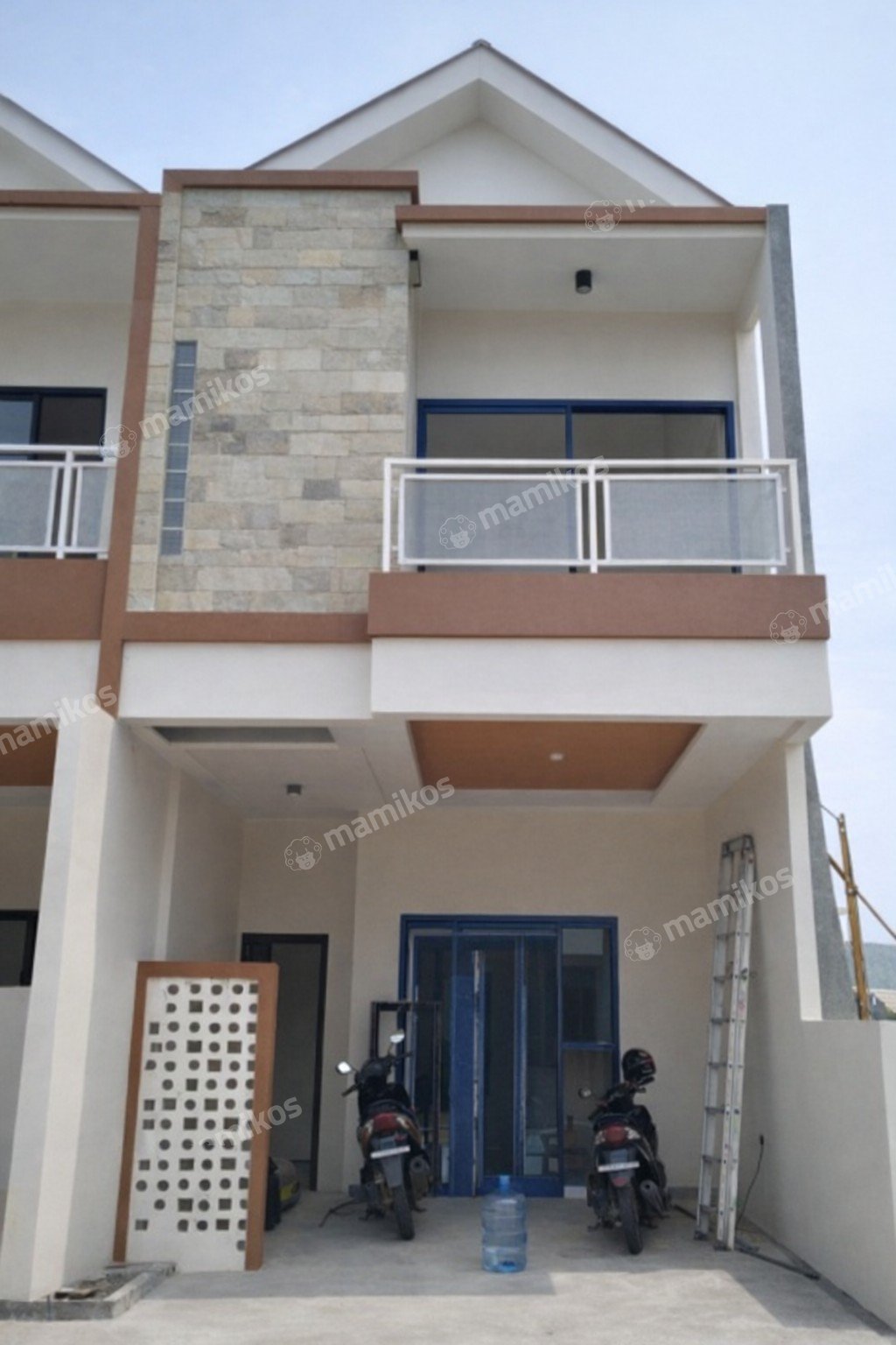 Rumah Sertifikat SHM 3 Kamar Tidur 3 Kamar Mandi Cipayung Jakarta Timur - Photo 2