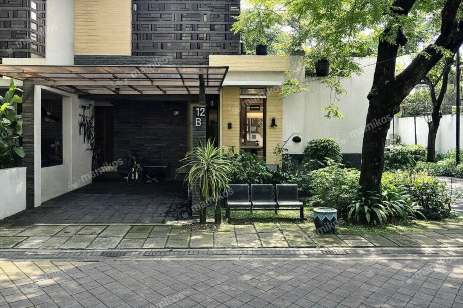 Rumah Sertifikat SHM 4 Kamar Tidur 4 Kamar Mandi Cibubur Jakarta Timur