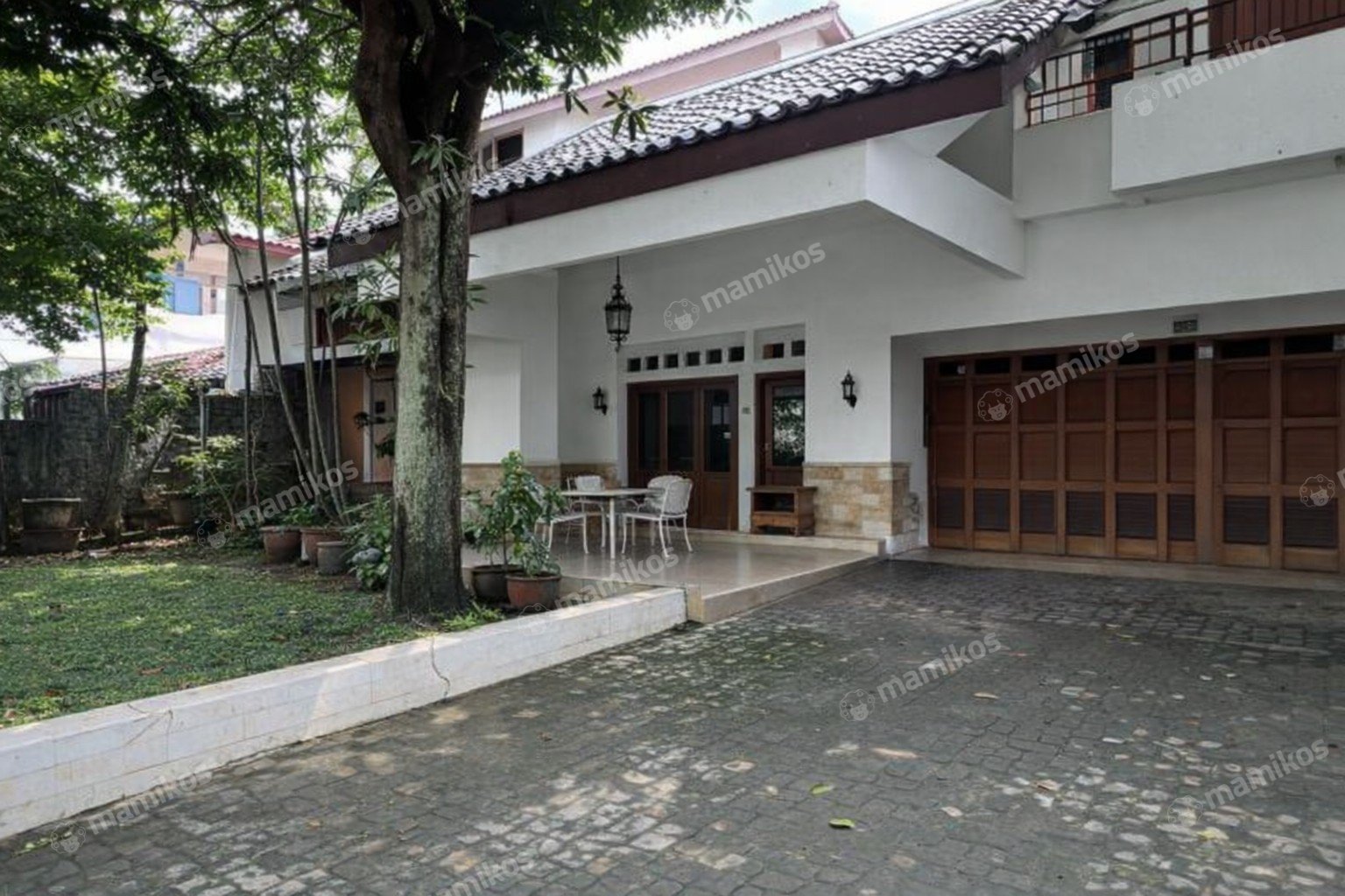 Rumah Sertifikat SHM 5 Kamar Tidur 4 Kamar Mandi Duren Tiga Jakarta Selatan