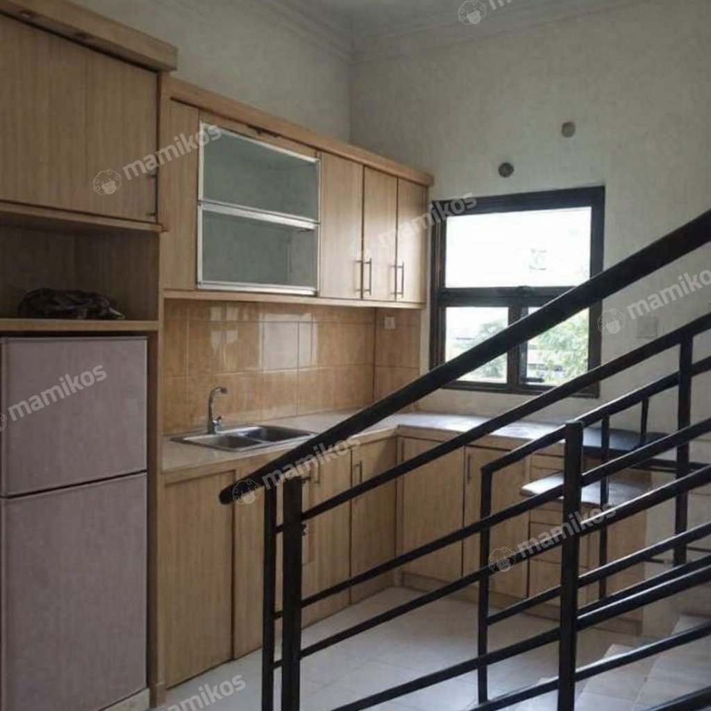 Rumah Sertifikat SHM 3 Kamar Tidur 3 Kamar Mandi Raffles Hills Jakarta Timur - Photo 5
