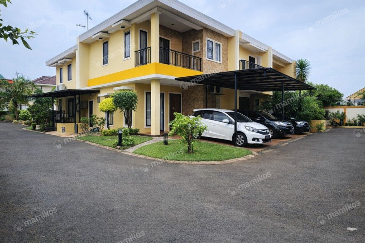 Rumah Sertifikat SHM 4 Kamar Tidur 4 Kamar Mandi Duren Sawit Jakarta Timur