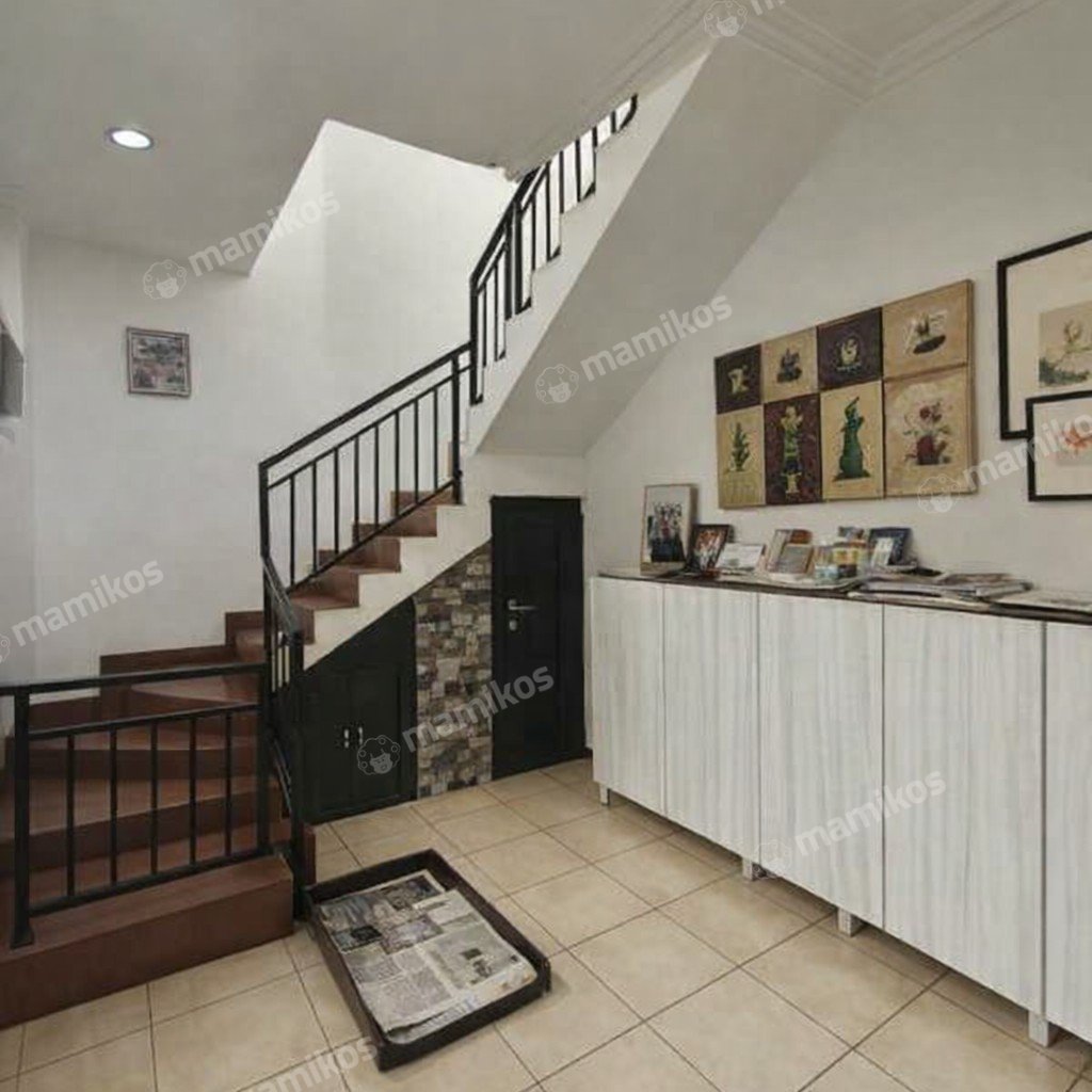 Rumah Sertifikat SHM 4 Kamar Tidur 4 Kamar Mandi Duri Kepa Jakarta Barat - Photo 5