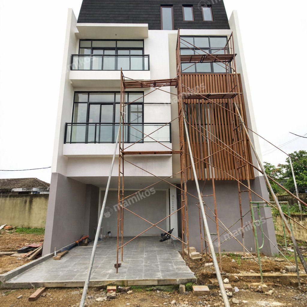 Rumah Sertifikat SHM 3 Kamar Tidur 3 Kamar Mandi Kemang Jakarta Selatan - Photo 2