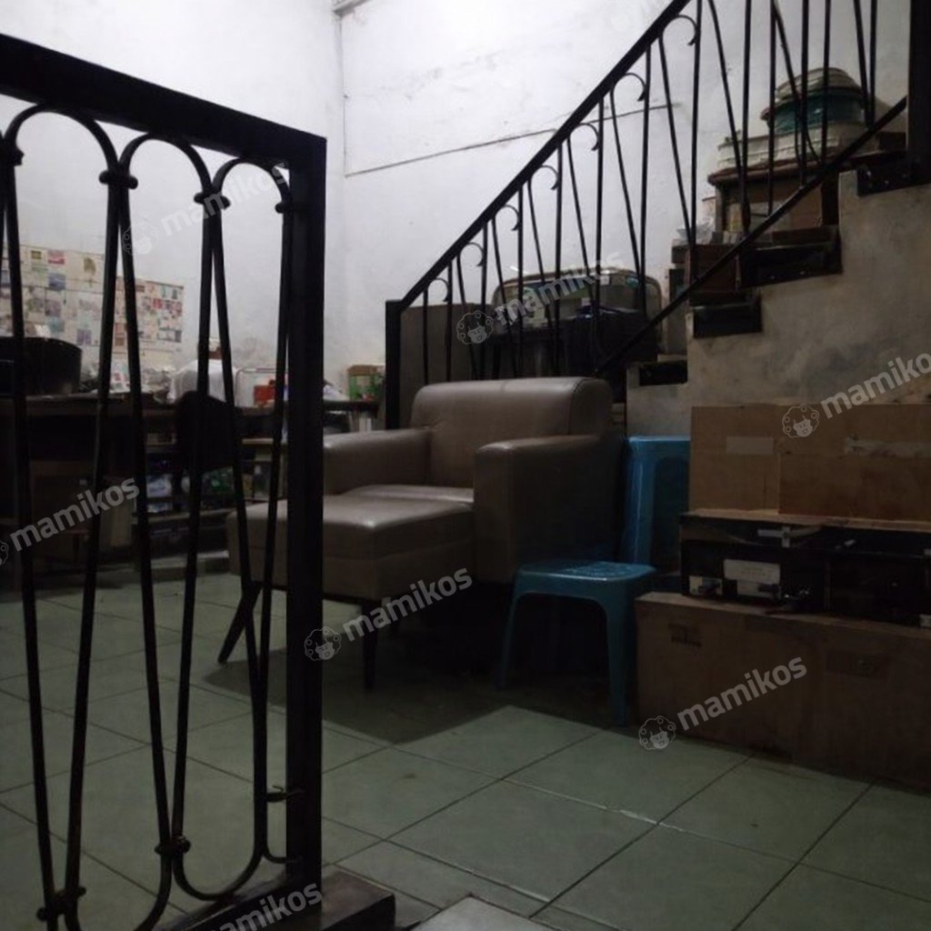 Rumah Sertifikat SHM 4 Kamar Tidur 2 Kamar Mandi Daan Mogot Jakarta Barat - Photo 3