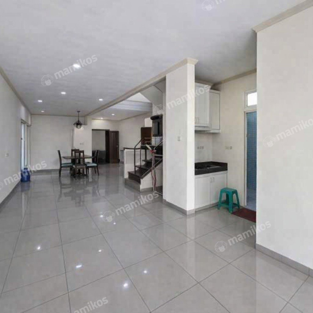 Rumah Sertifikat SHM 4 Kamar Tidur 3 Kamar Mandi Green garden Jakarta Barat - Photo 4