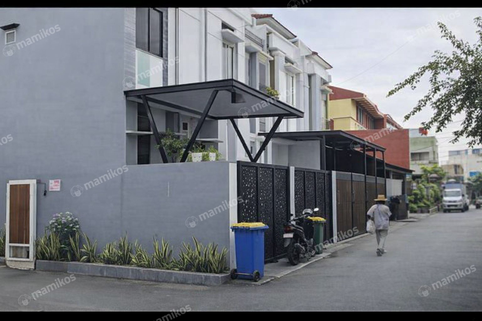 Rumah Sertifikat SHM 2 Kamar Tidur 2 Kamar Mandi Jatinegara Jakarta Timur