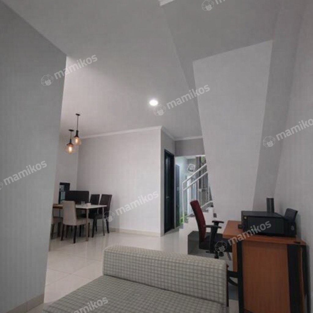 Rumah Sertifikat SHM 2 Kamar Tidur 2 Kamar Mandi Jatinegara Jakarta Timur - Photo 3