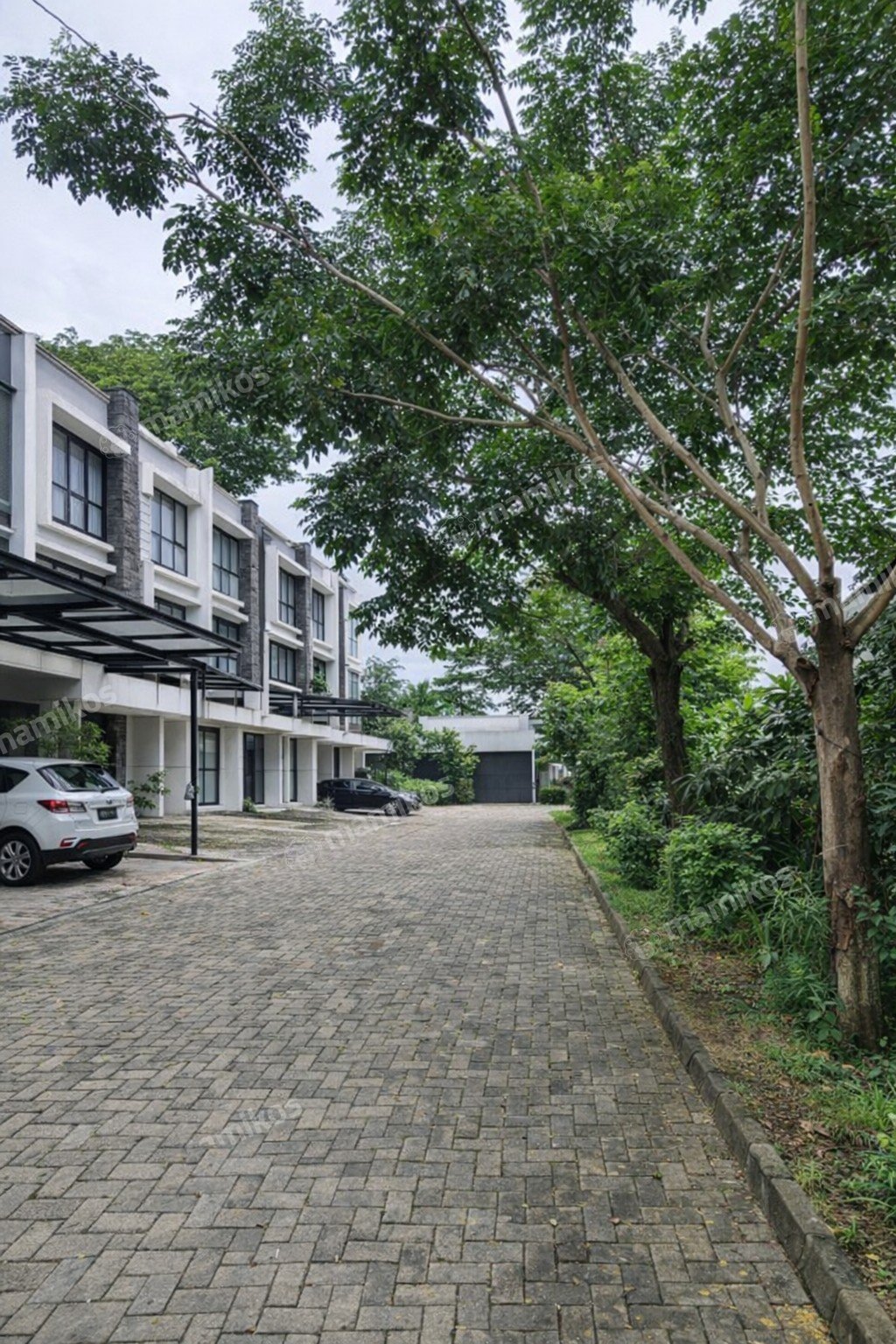Rumah Baru Sertifikat SHM 3 Kamar Tidur Kedoya Jakarta Barat - Photo 2
