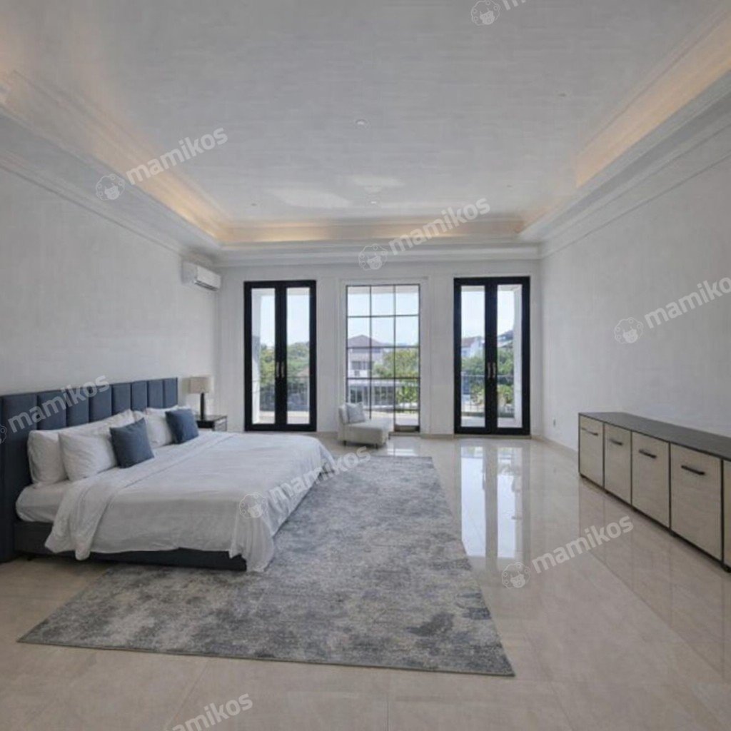 Rumah 6 Kamar Tidur 6 Kamar Mandi 2 Lantai Kemang Jakarta Selatan - Photo 5