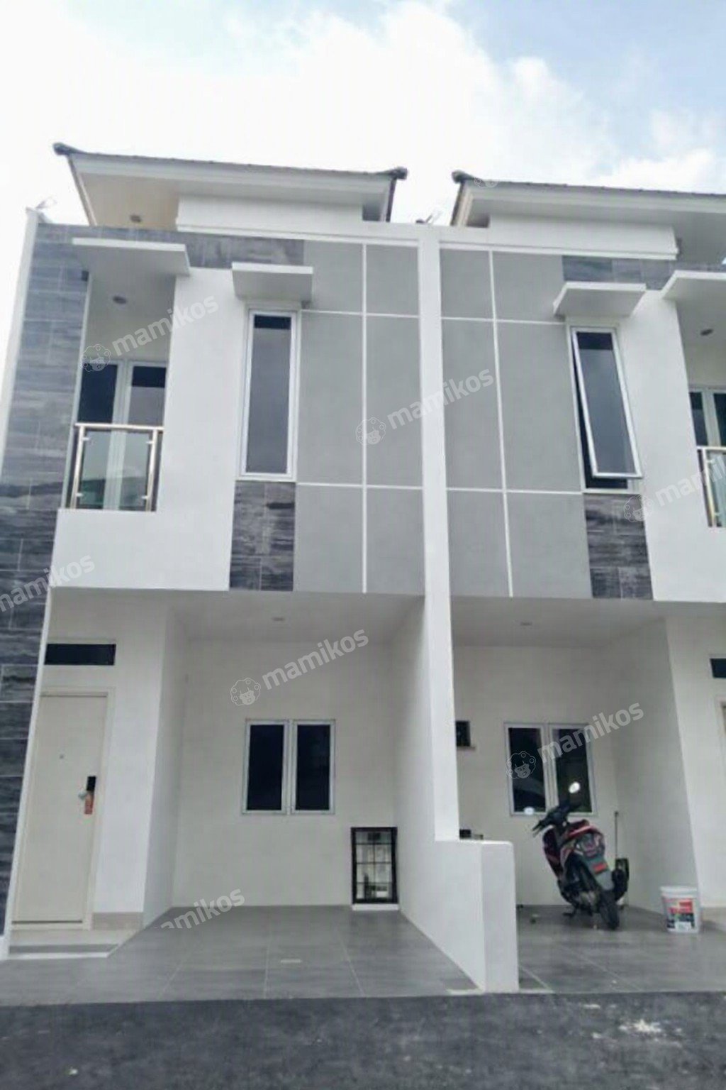 Rumah Sertifikat SHM 2 Kamar Tidur 2 Kamar Mandi Sunter Jakarta Utara - Photo 2