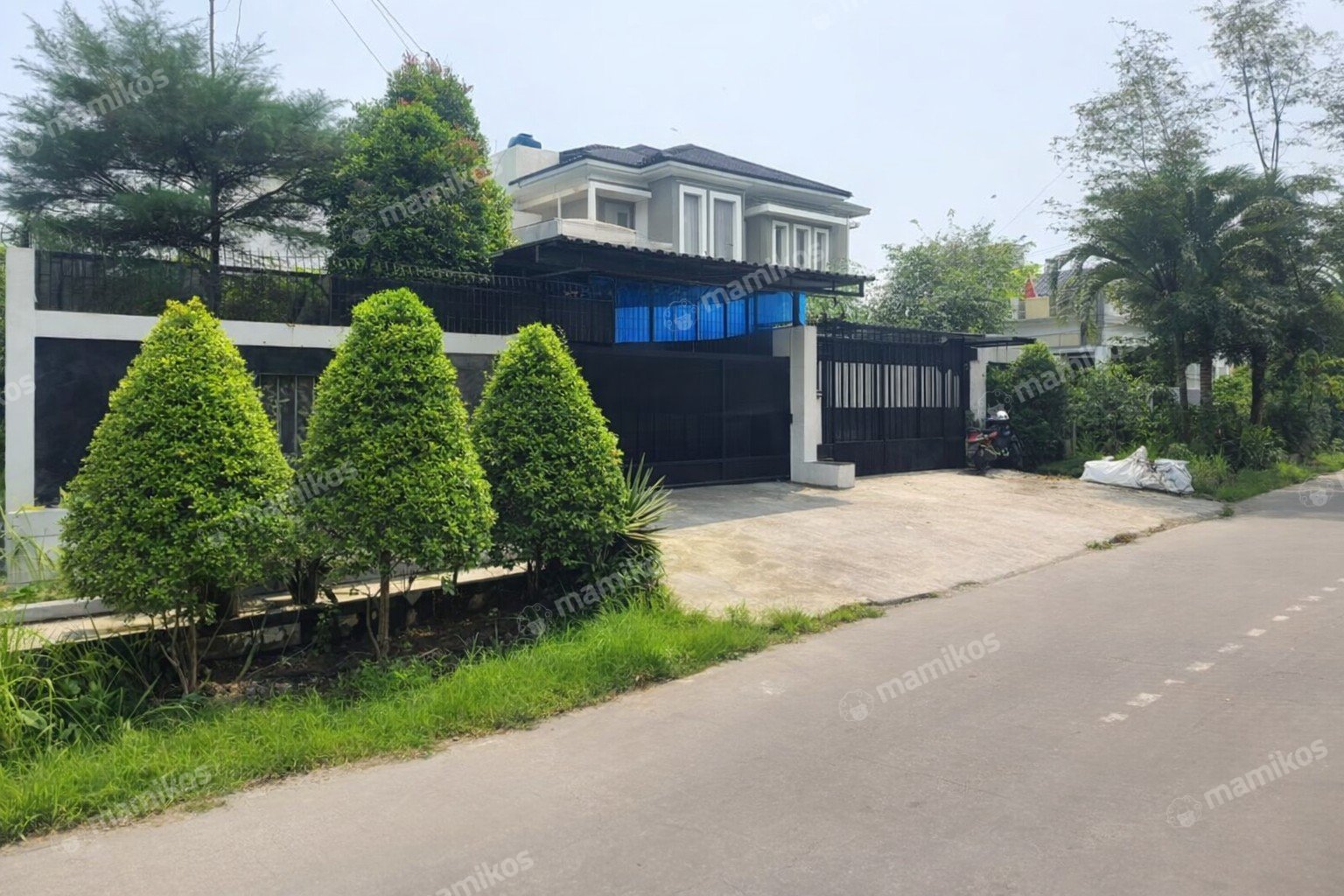 Rumah Sertifikat HGB 4 Kamar Tidur 2 Kamar Mandi Meruya Jakarta Barat