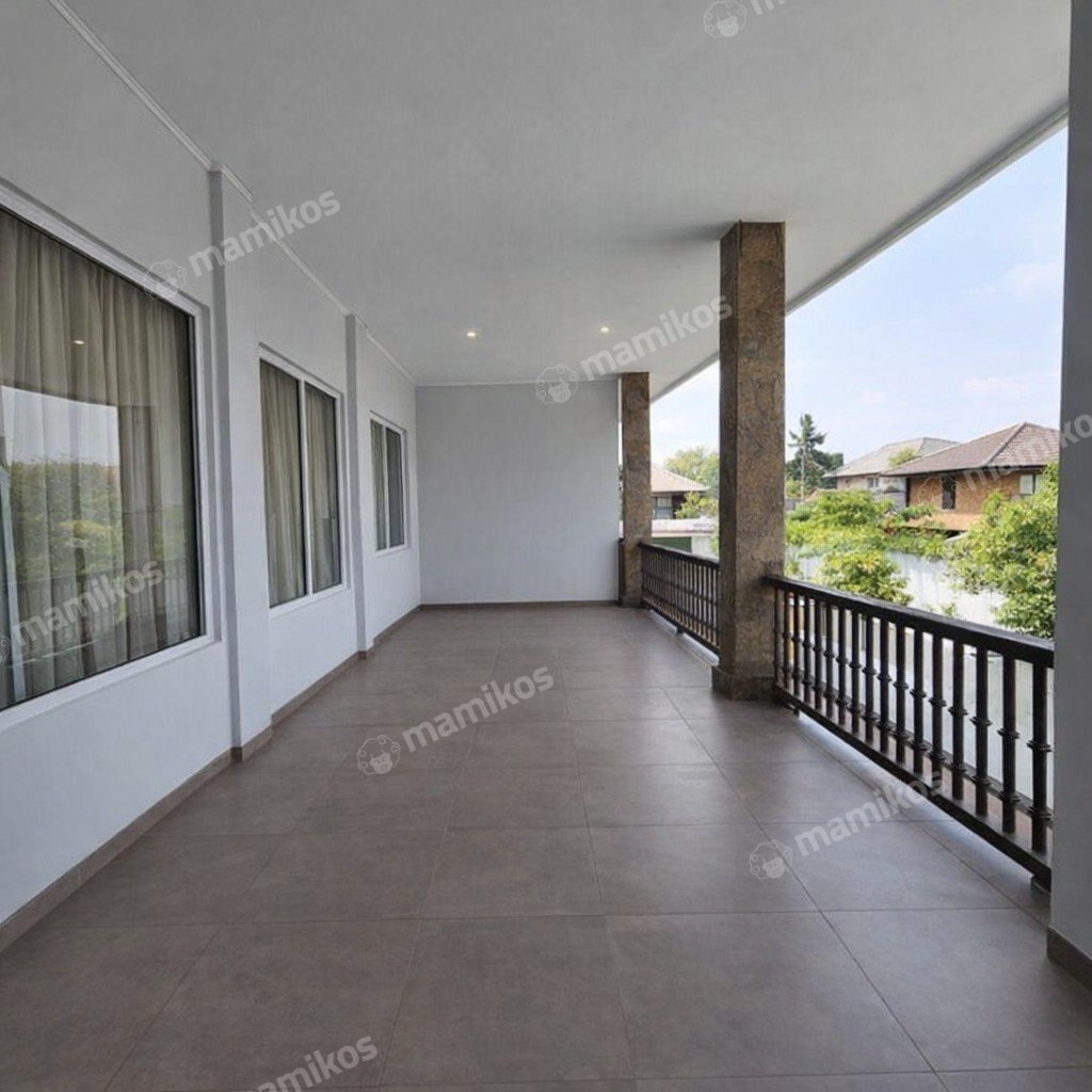 Rumah Sertifikat SHM 5 Kamar Tidur 5 Kamar Mandi Kemang Jakarta Selatan - Photo 3
