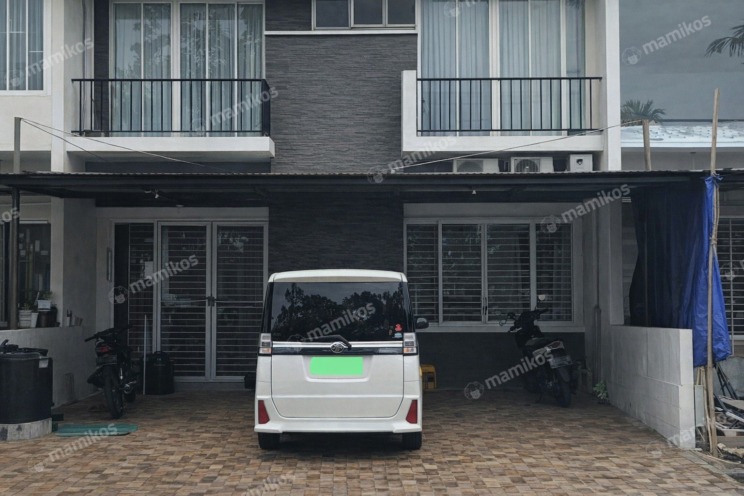 Rumah Sertifikat SHM 4 Kamar Tidur 3 Kamar Mandi Kembangan Jakarta Barat
