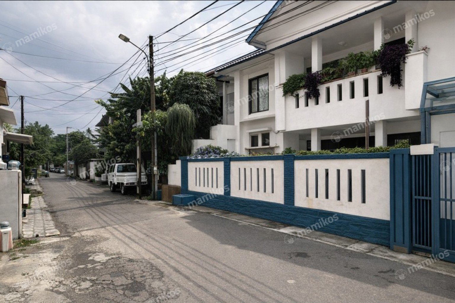 Rumah Sertifikat SHM 4 Kamar Tidur 3 Kamar Mandi Ampera Jakarta Selatan