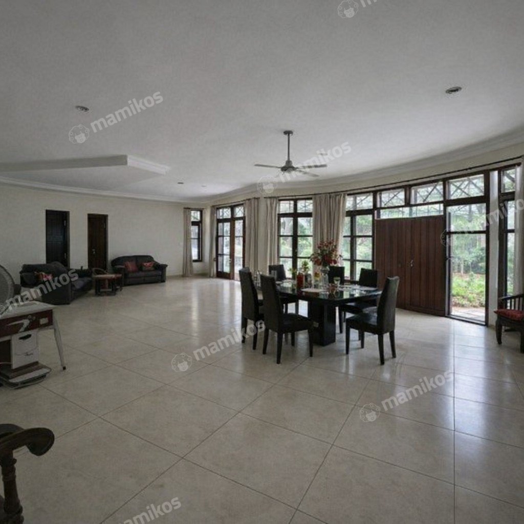Rumah Sertifikat SHM 7 Kamar Tidur 6 Kamar Mandi Intercon Jakarta Barat - Photo 4