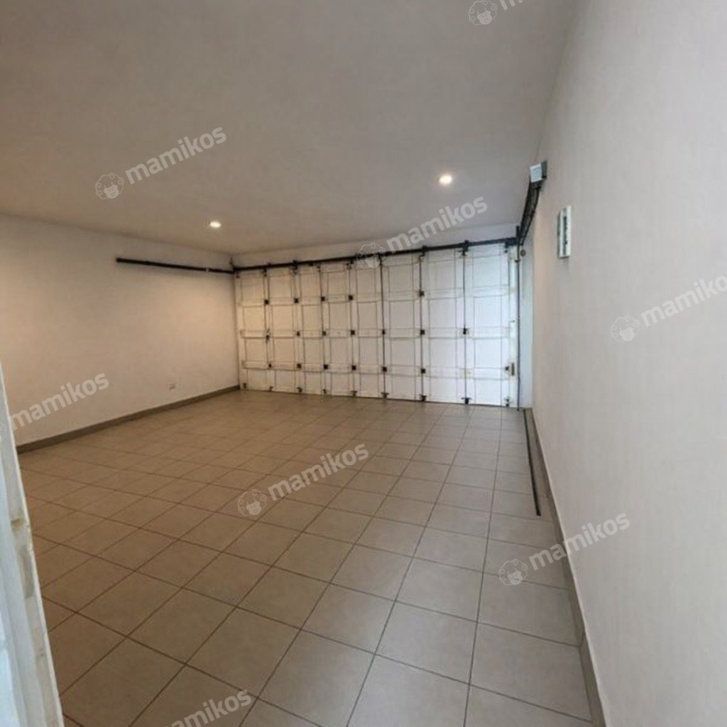 Rumah Sertifikat SHM 4 Kamar Tidur 4 Kamar Mandi Kota Wisata Jakarta Timur - Photo 3