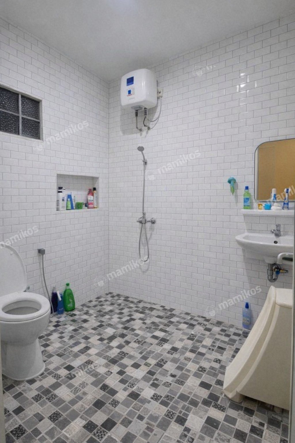 Rumah Sertifikat SHM 4 Kamar Tidur 3 Kamar Mandi Cakung Jakarta Timur - Photo 4
