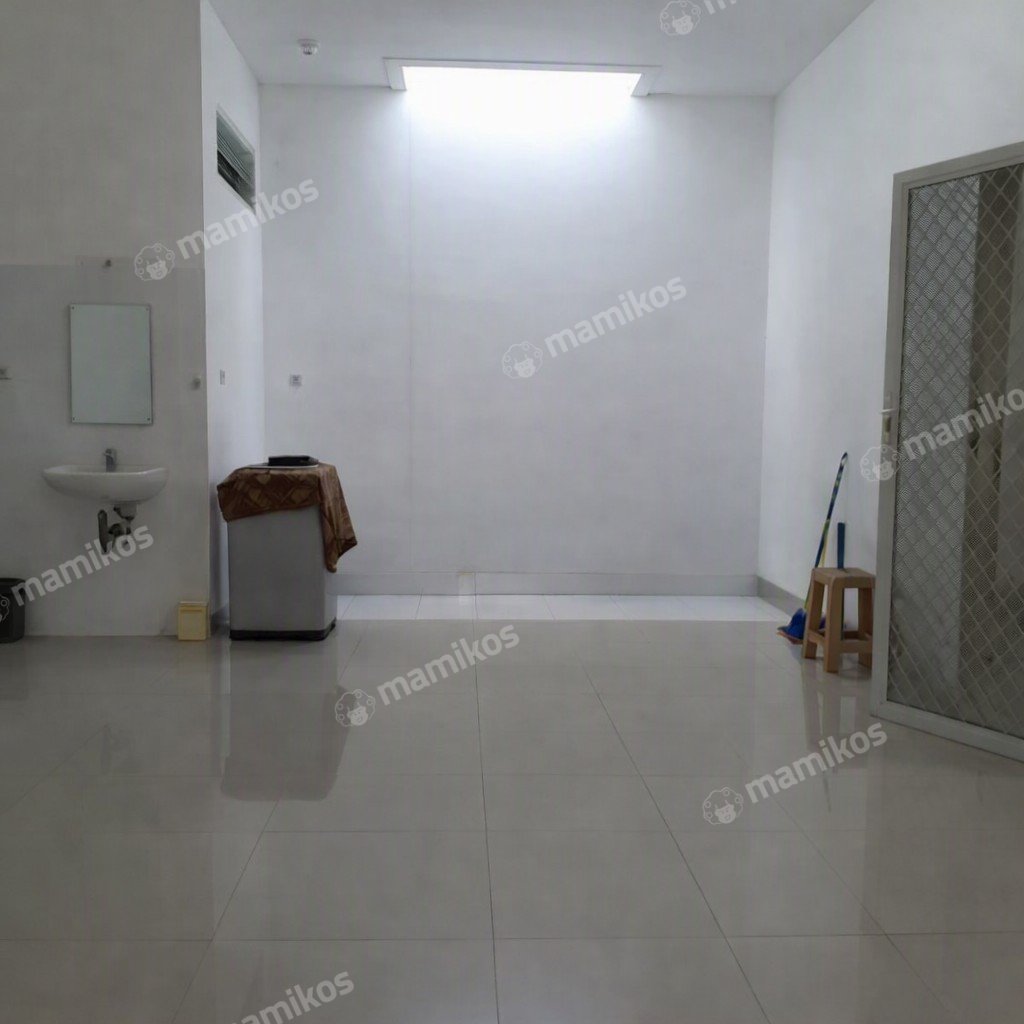 Rumah Sertifikat SHM 4 Kamar Tidur 3 Kamar Mandi Kelapa Gading Jakarta Utara - Photo 3