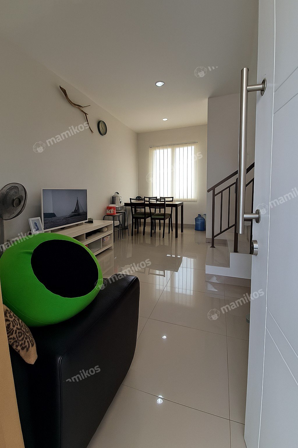 Rumah Sertifikat HGB 4 Kamar Tidur 3 Kamar Mandi Jakarta Garden City Jakarta Timur - Photo 2