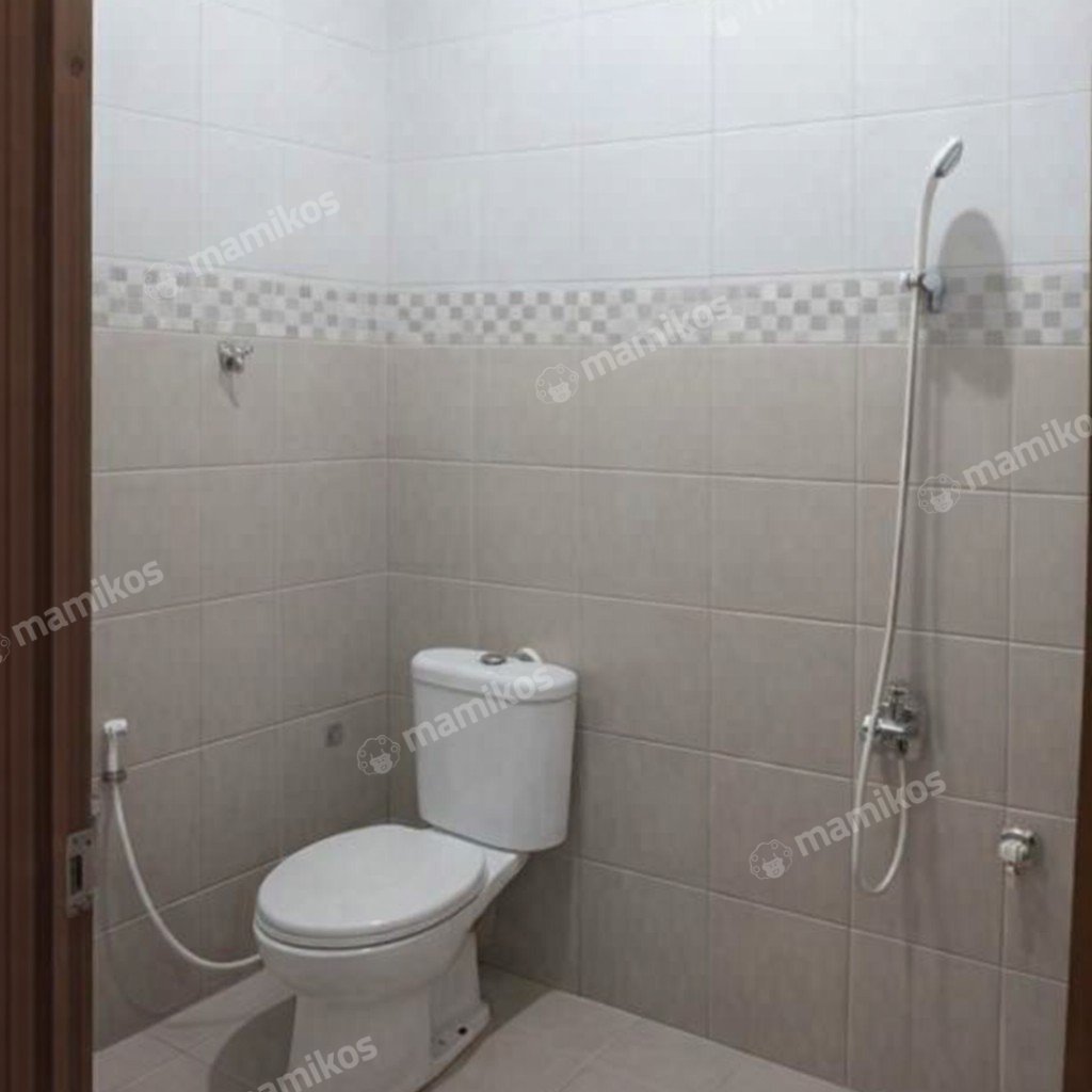 Rumah Sertifikat SHM 3 Kamar Tidur 2 Kamar Mandi Tanjung Duren Utara Jakarta Barat - Photo 4