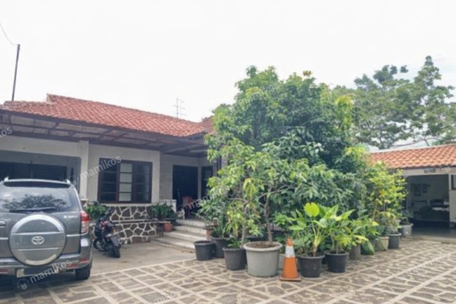 Rumah Sertifikat SHM 4 Kamar Tidur 3 Kamar Mandi Pesanggrahan Jakarta Selatan