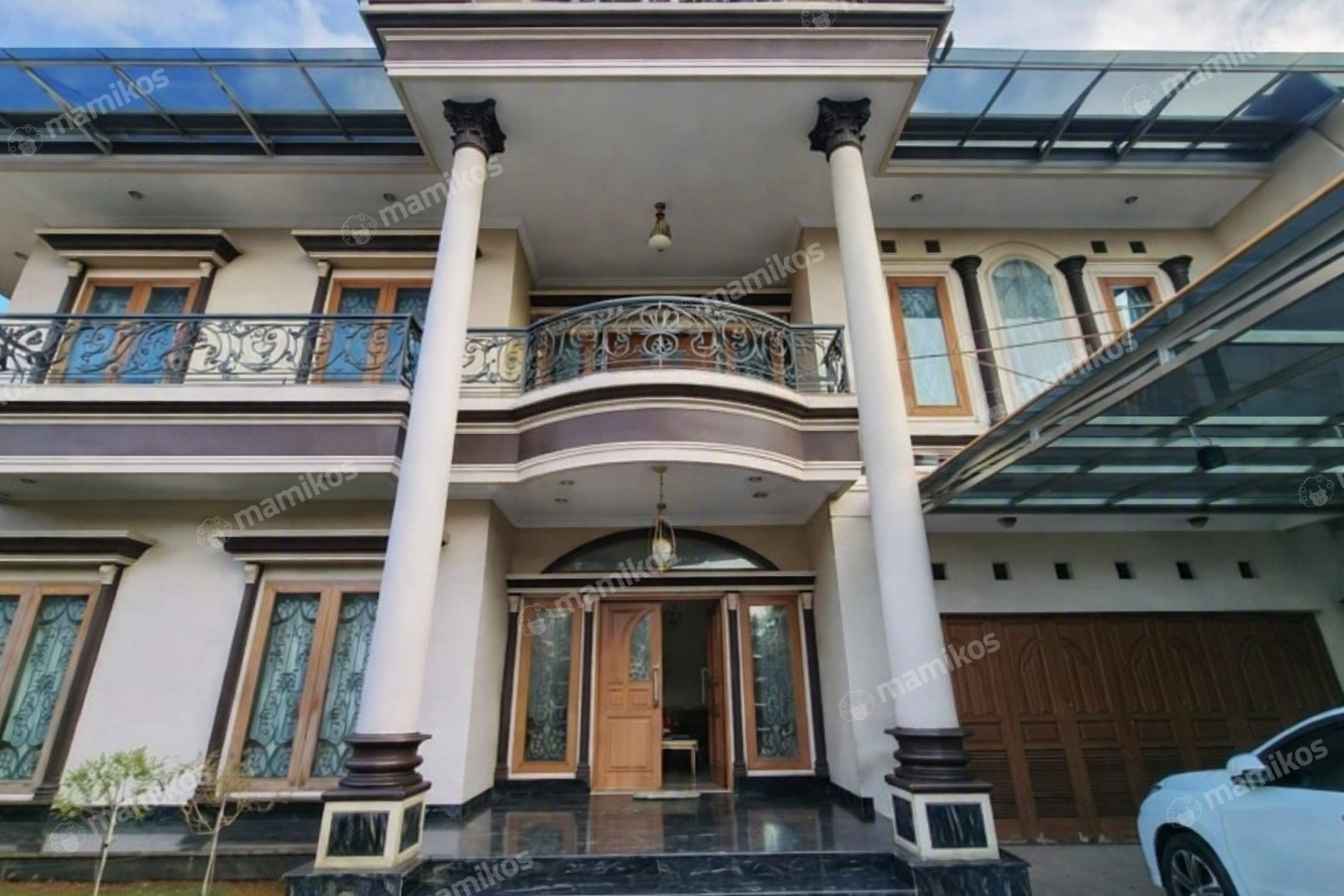 Rumah Sertifikat SHM 5 Kamar Tidur 4 Kamar Mandi Sunter Jakarta Utara