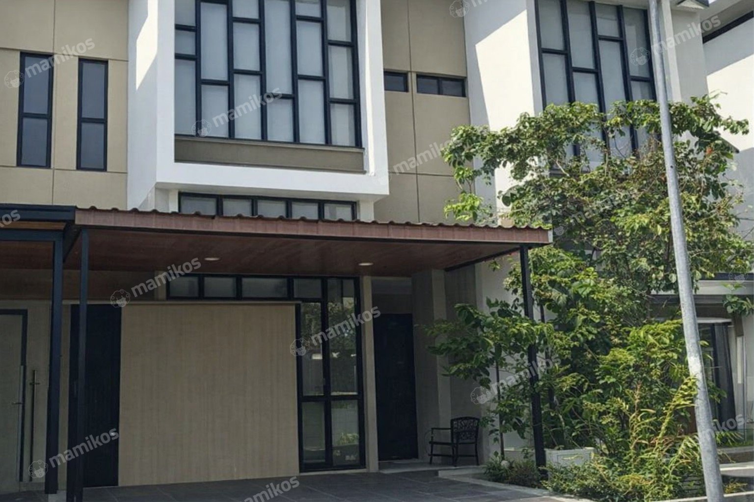 Rumah Sertifikat PPJB 4 Kamar Tidur 4 Kamar Mandi Jakarta Garden City Jakarta Timur