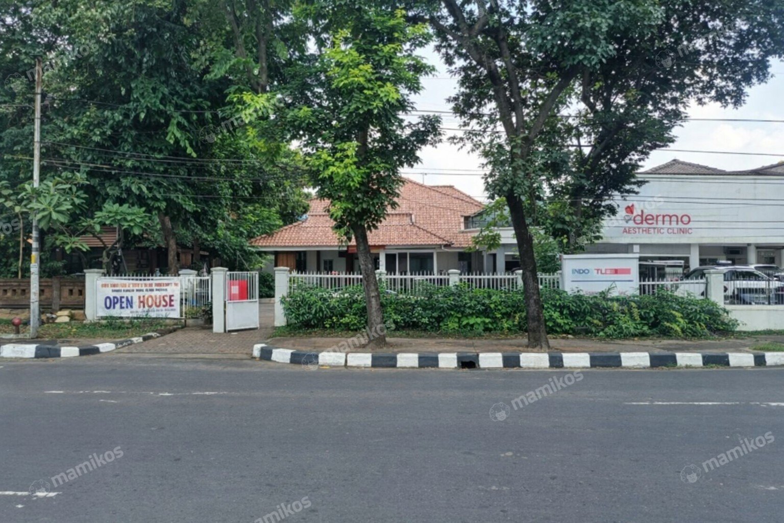 Rumah Sertifikat SHM 4 Kamar Tidur 4 Kamar Mandi Pondok Indah Jakarta Selatan
