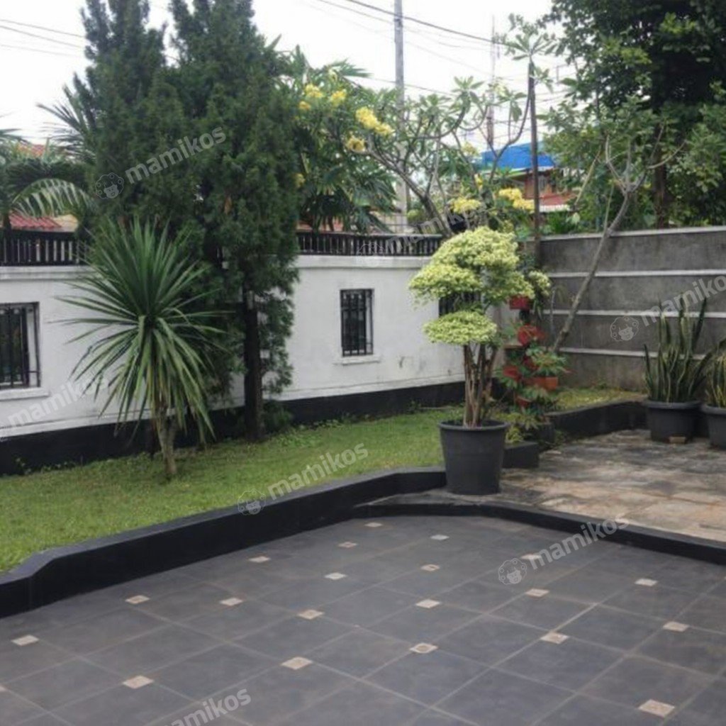 Rumah Sertifikat SHM 5 Kamar Tidur 4 Kamar Mandi Pondok Kelapa Jakarta Timur - Photo 2