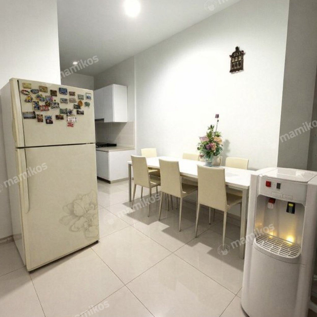 Rumah Sertifikat SHM 4 Kamar Tidur 4 Kamar Mandi Tomang Jakarta Barat - Photo 4