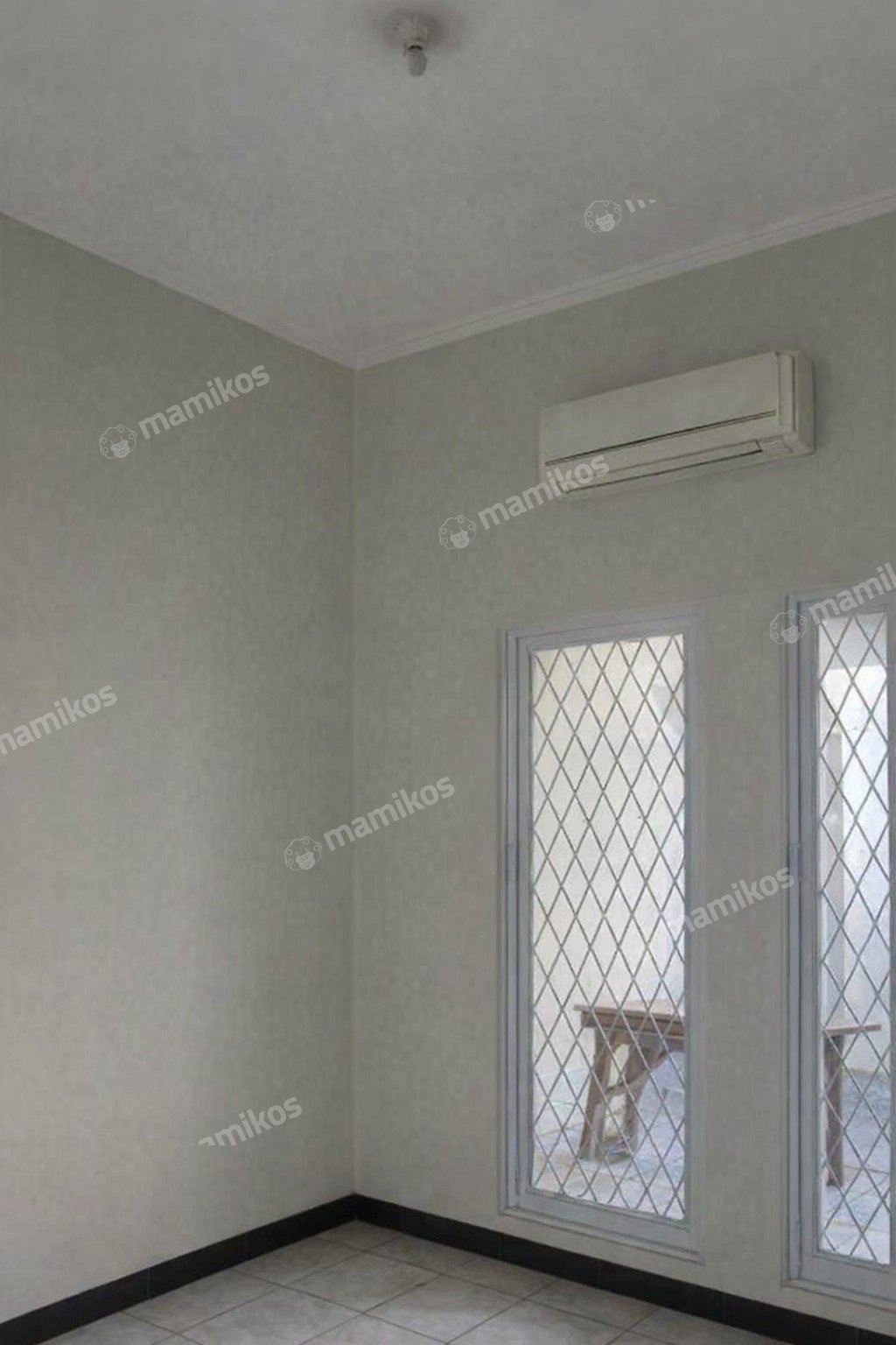 Rumah Sertifikat SHM 4 Kamar Tidur 4 Kamar Mandi Pondok Bambu Jakarta Timur - Photo 2