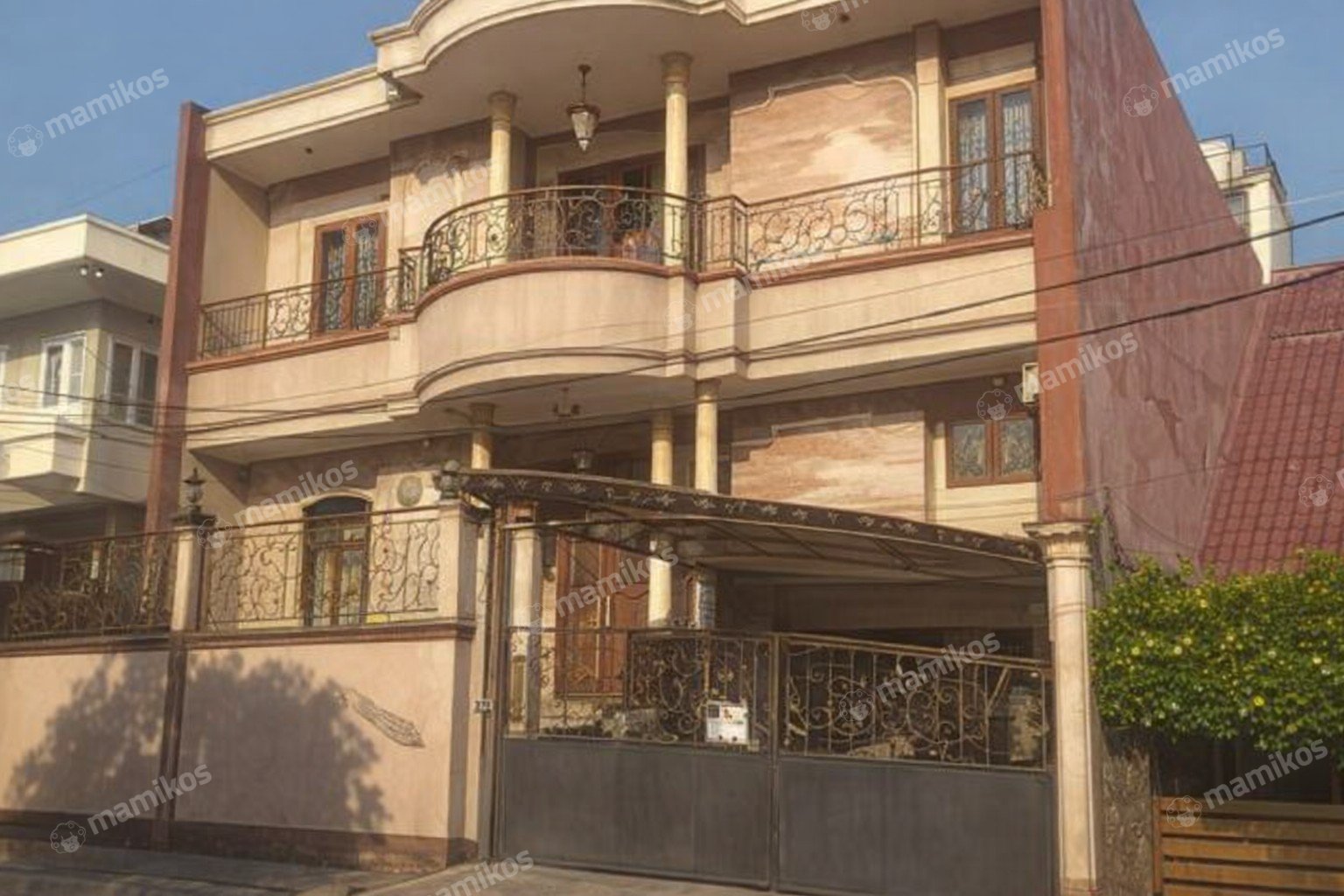 Rumah Sertifikat SHM 7 Kamar Tidur 5 Kamar Mandi Cinere Jakarta Selatan