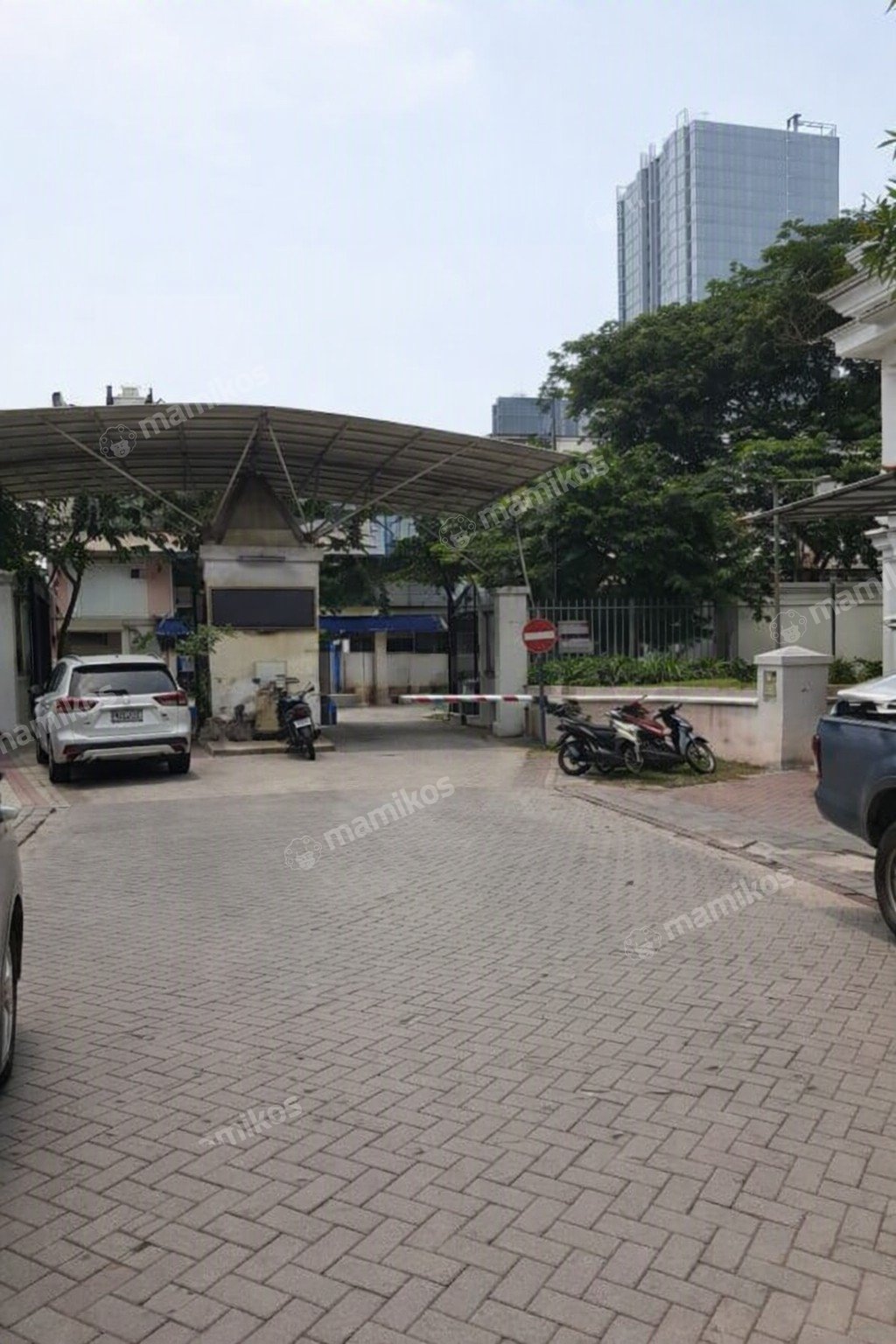 Rumah Sertifikat SHM 5 Kamar Tidur 3 Kamar Mandi Pantai Indah Kapuk Jakarta Utara - Photo 5