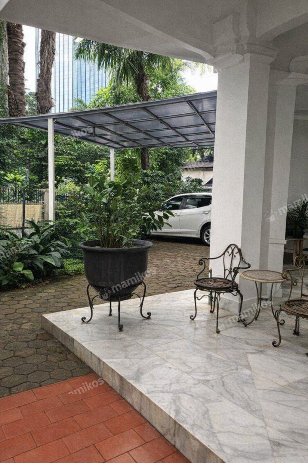 Rumah Sertifikat SHM 9 Kamar Tidur 5 Kamar Mandi Gatot Subroto Jakarta Selatan - Photo 4