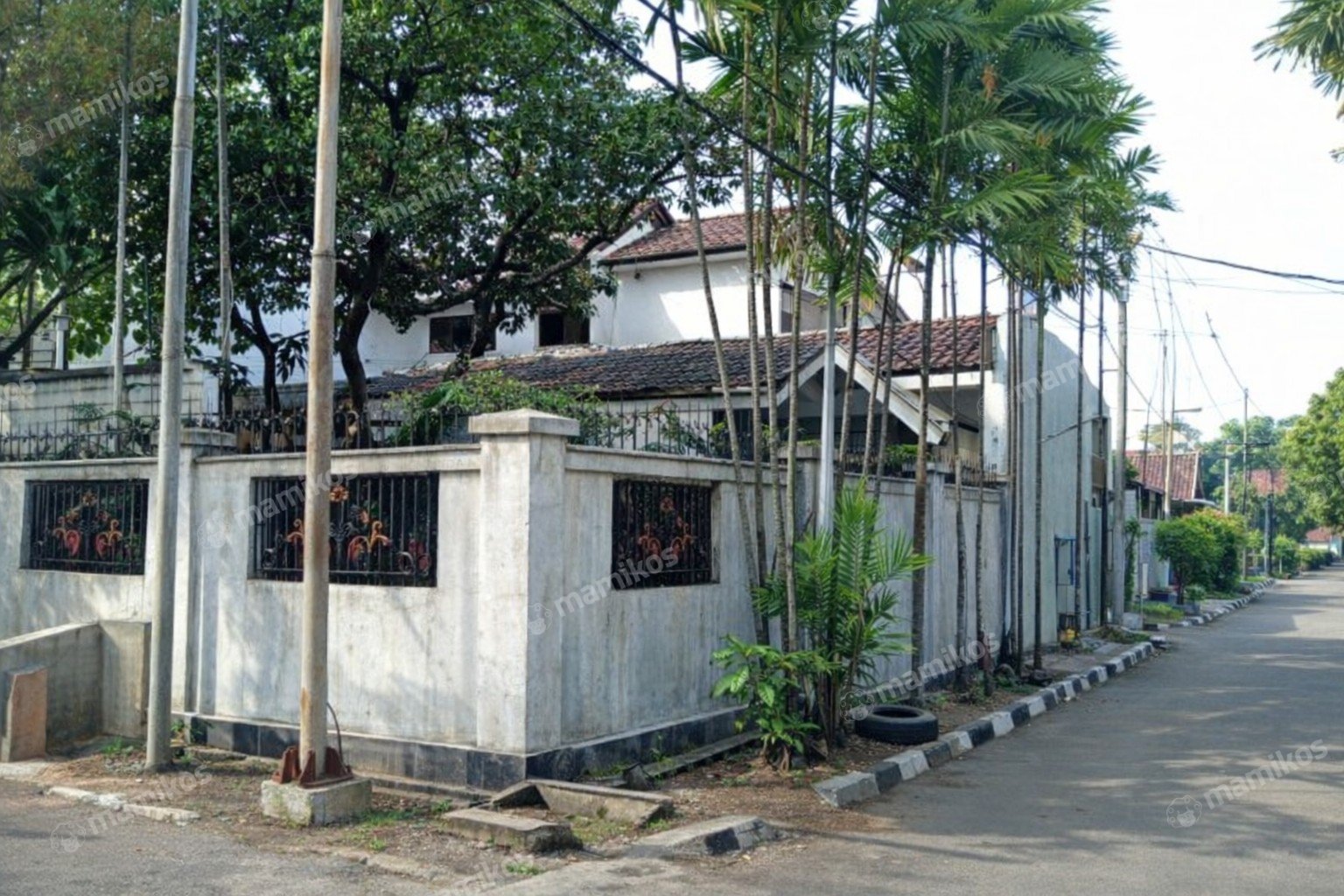 Rumah Sertifikat SHM 1 Lantai Pulomas Jakarta Timur
