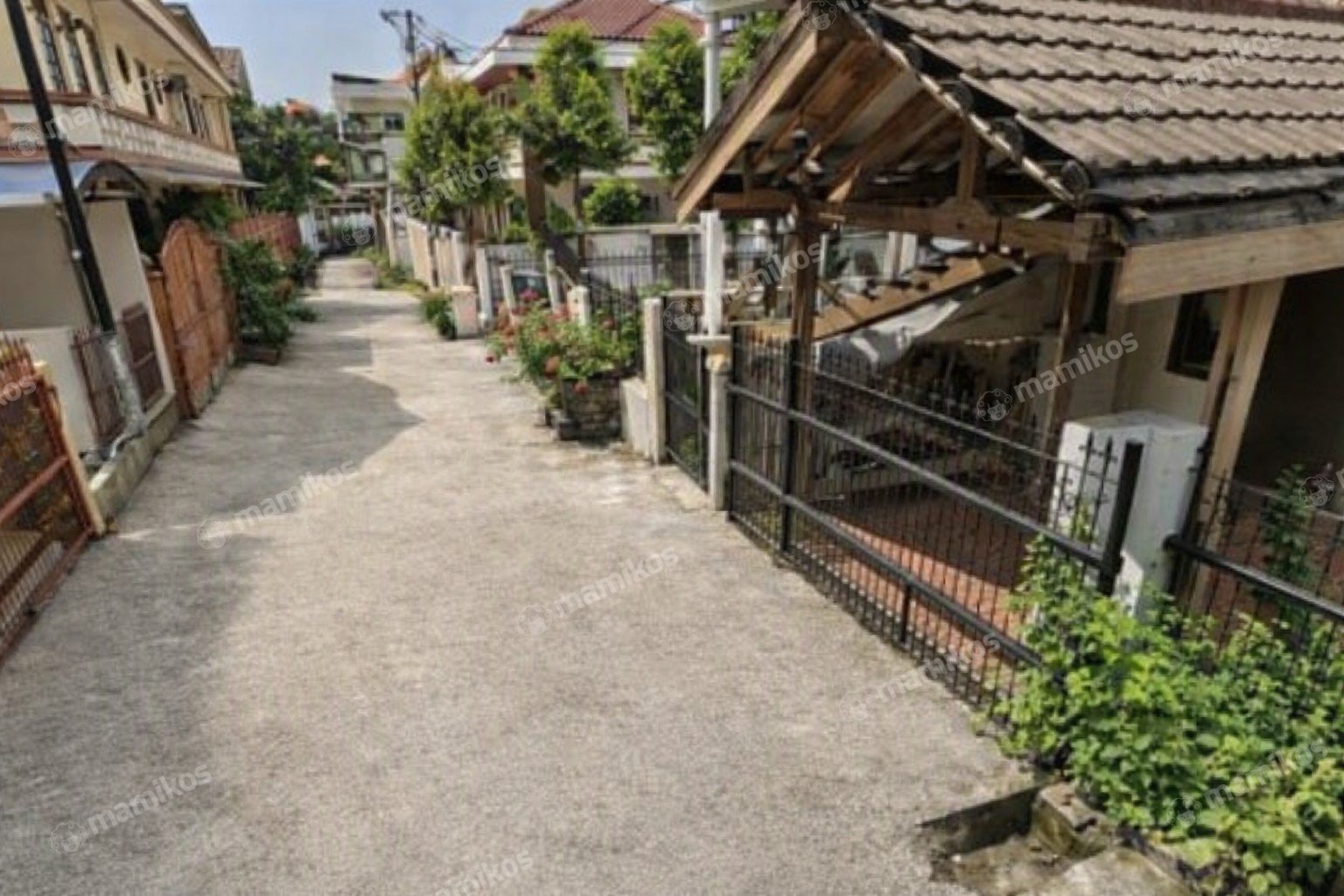 Rumah Sertifikat SHM 5 Kamar Tidur 5 Kamar Mandi Kelapa Gading Jakarta Utara - Photo 3