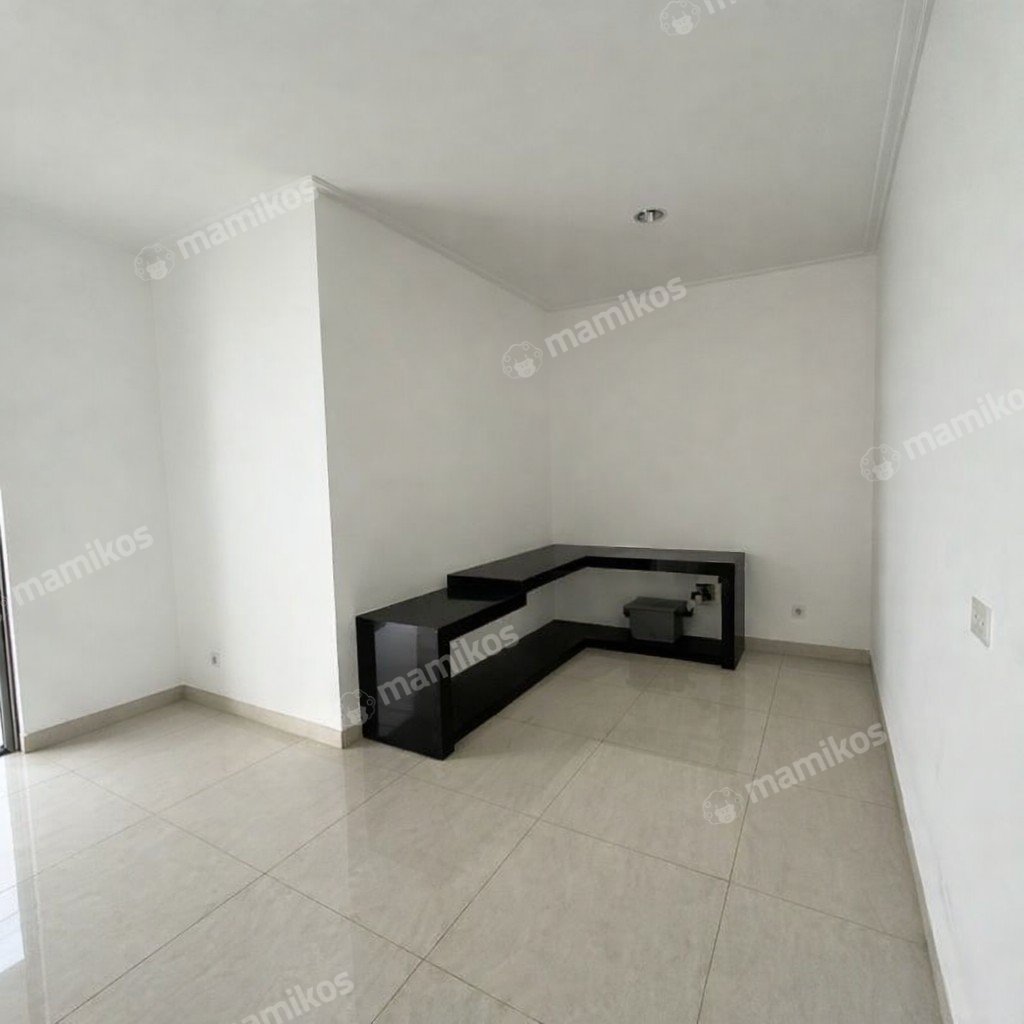 Rumah Sertifikat PPJB 3 Kamar Tidur 3 Kamar Mandi Golf Island Jakarta Utara - Photo 5
